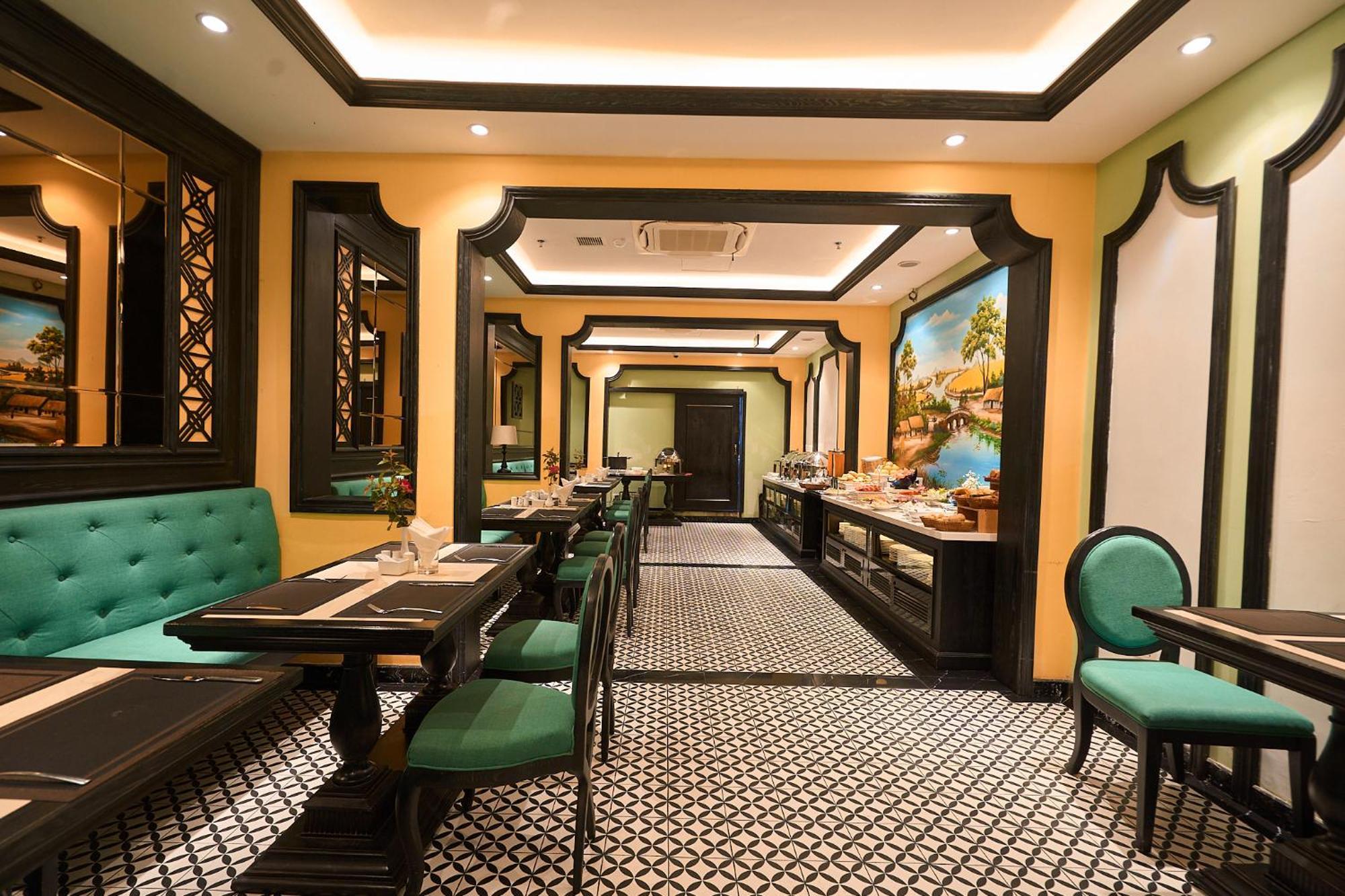 Mina Hotel And Spa Hanoi Exterior photo