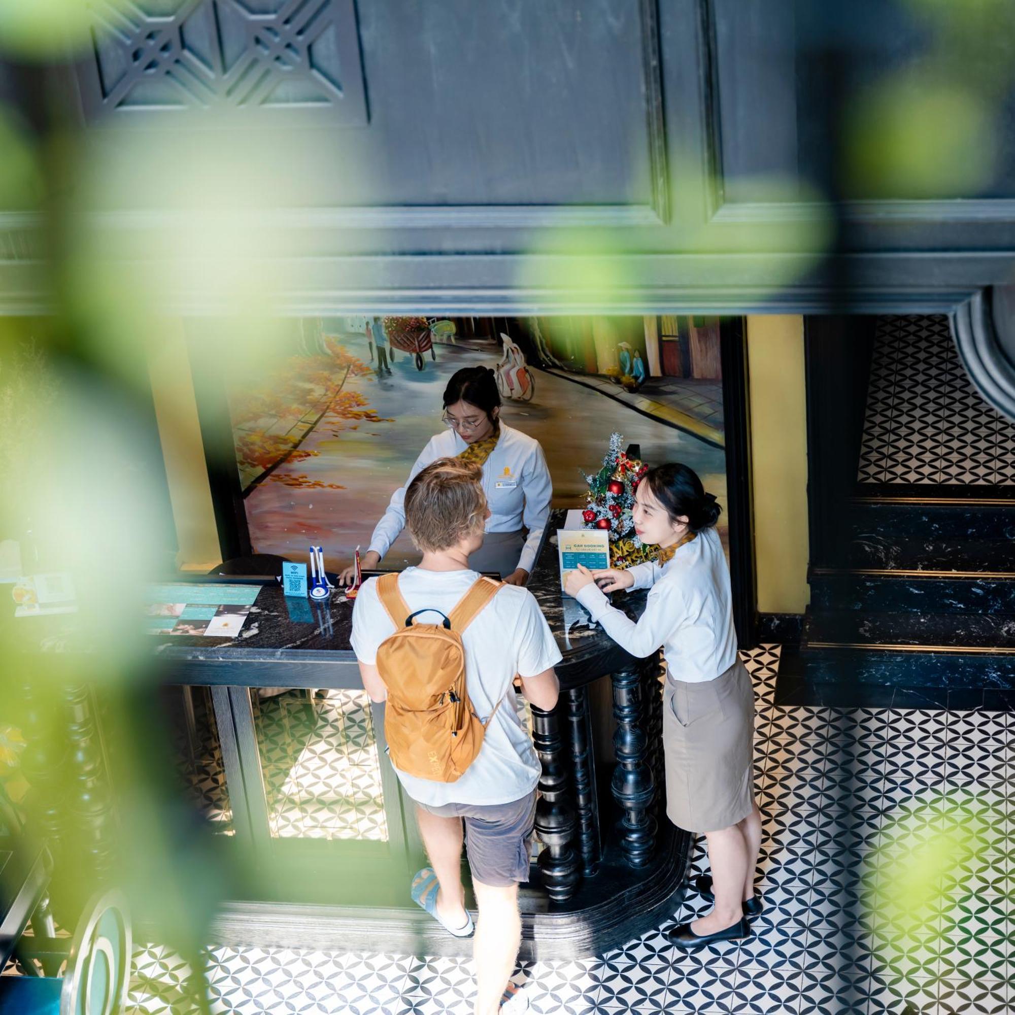 Mina Hotel And Spa Hanoi Exterior photo